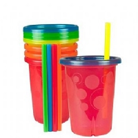 CONJUNTO DE 4 COPOS COLORIDOS COM CANUDOS 296ML - FIRST YEARS